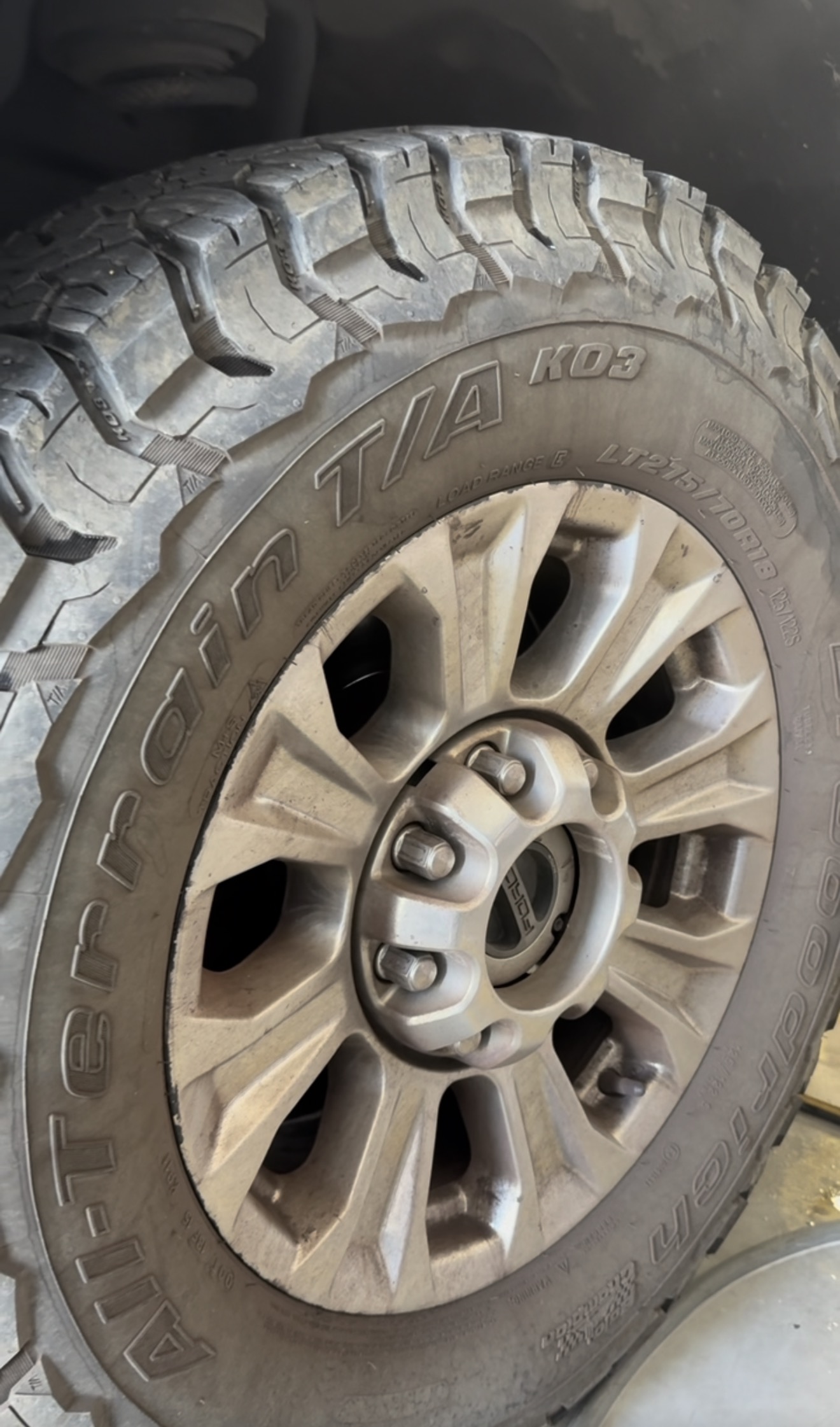 Dusty wheel before a mobile wash